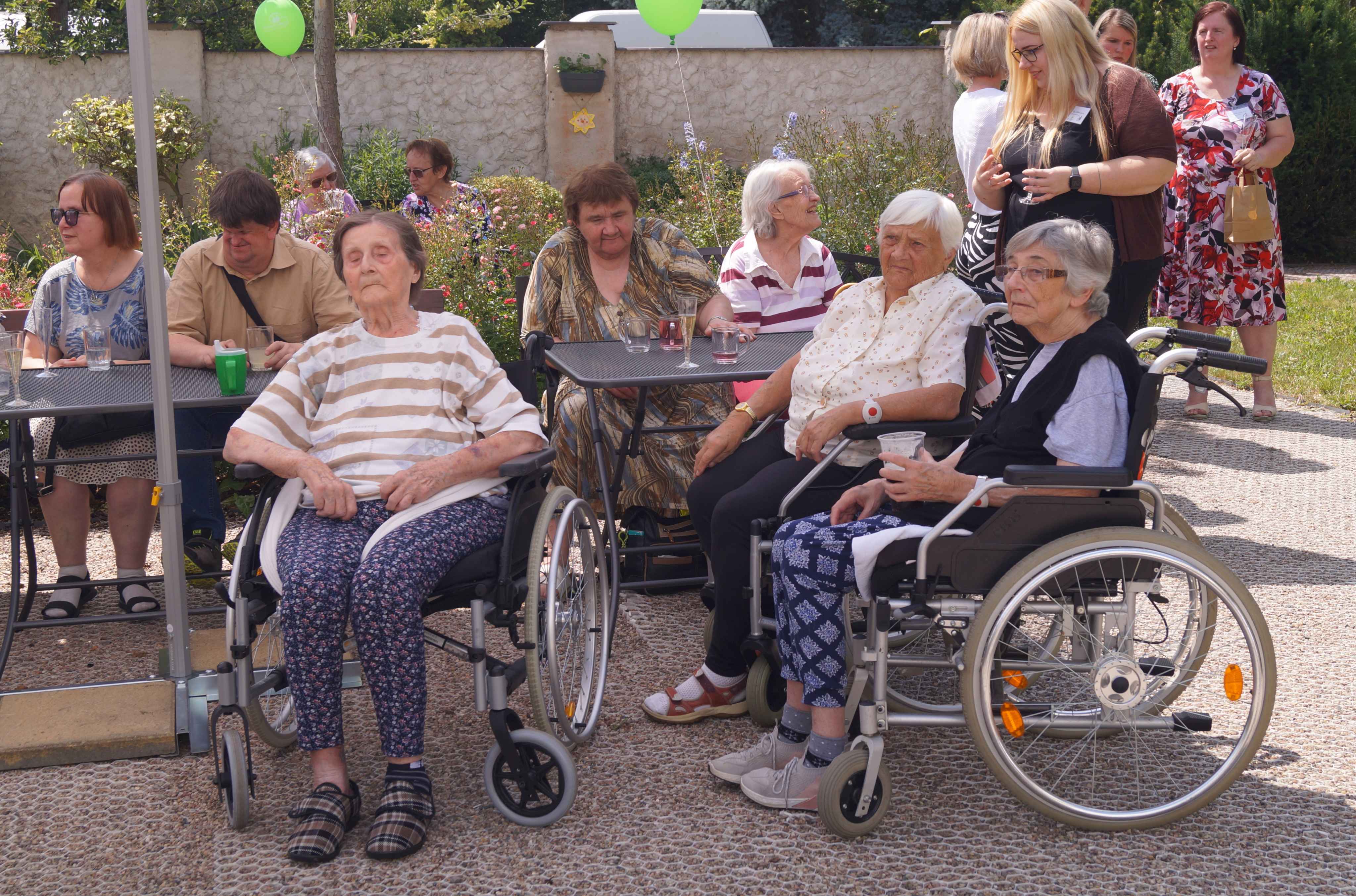 Oslava renovace Domova Chrudim ? 12