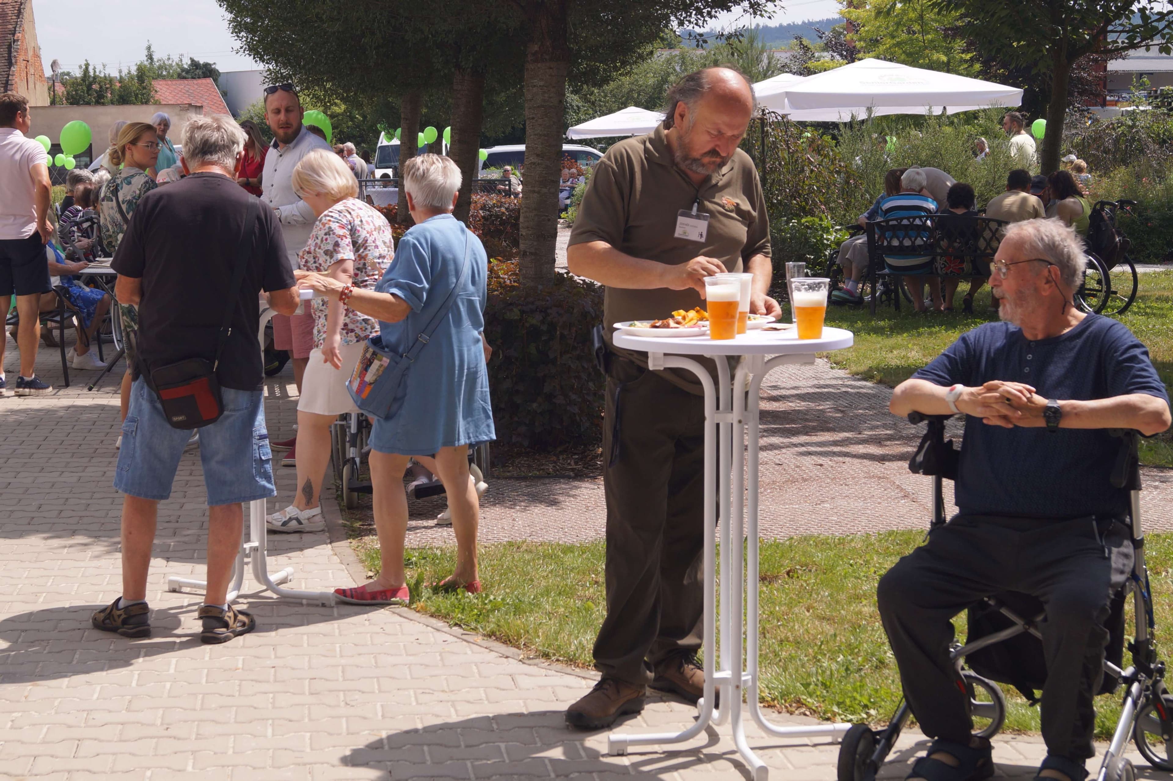 Oslava renovace Domova Chrudim ? 13