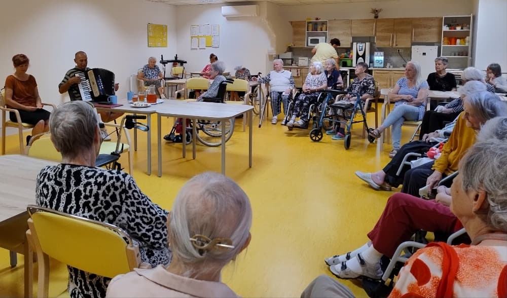 ?Hudební dopoledne s harmonikou? 9