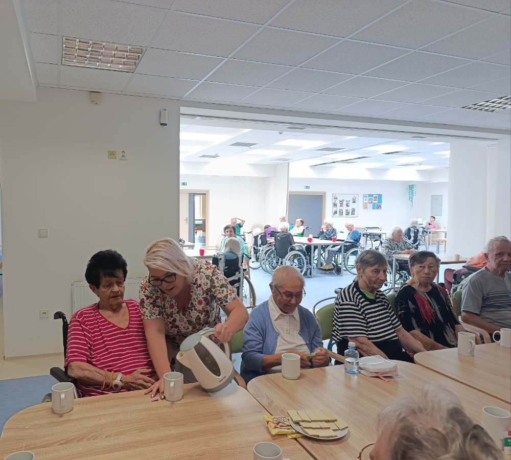 ?Čajové setkání v našem domově? 12