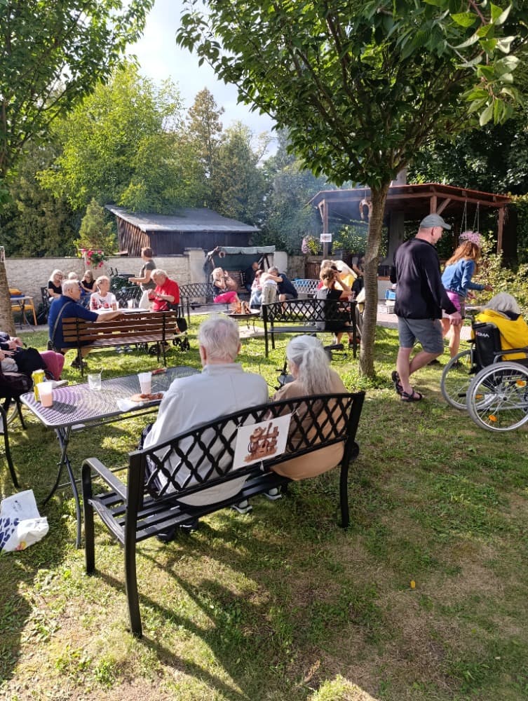 Buřtobraní s country kapelou Medvědi 10