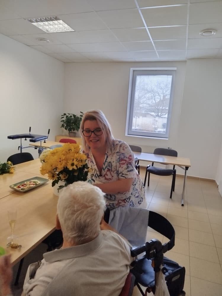 NAROZENINY - listopad 9