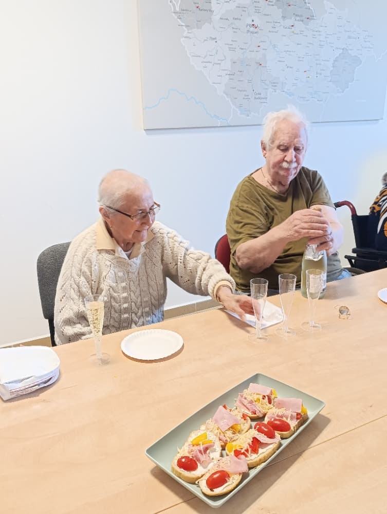 NAROZENINY - prosinec 3