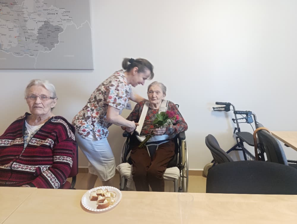 NAROZENINY - prosinec 7