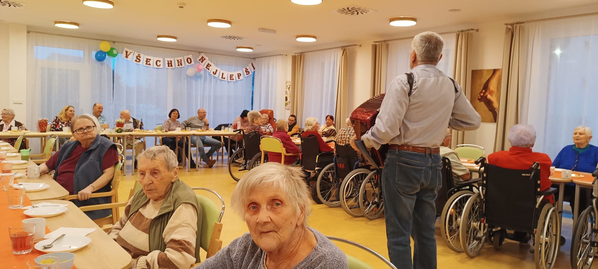 Listopadové narozeniny 0