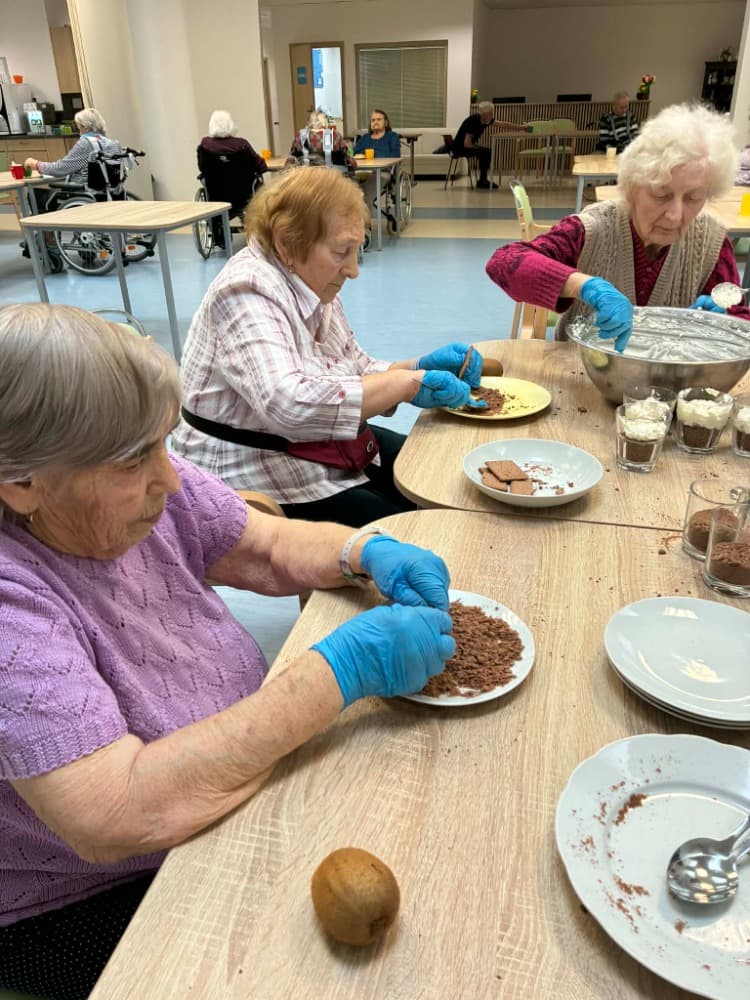 Míša dezert ve skleničce? 9