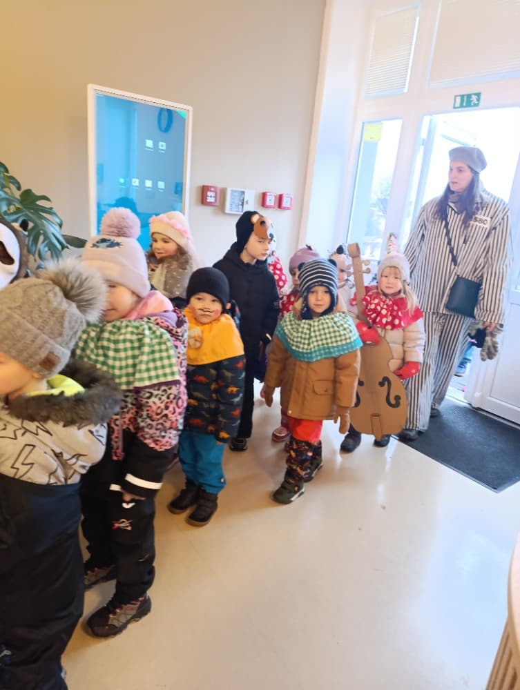 Masopustní průvod MŠ  2