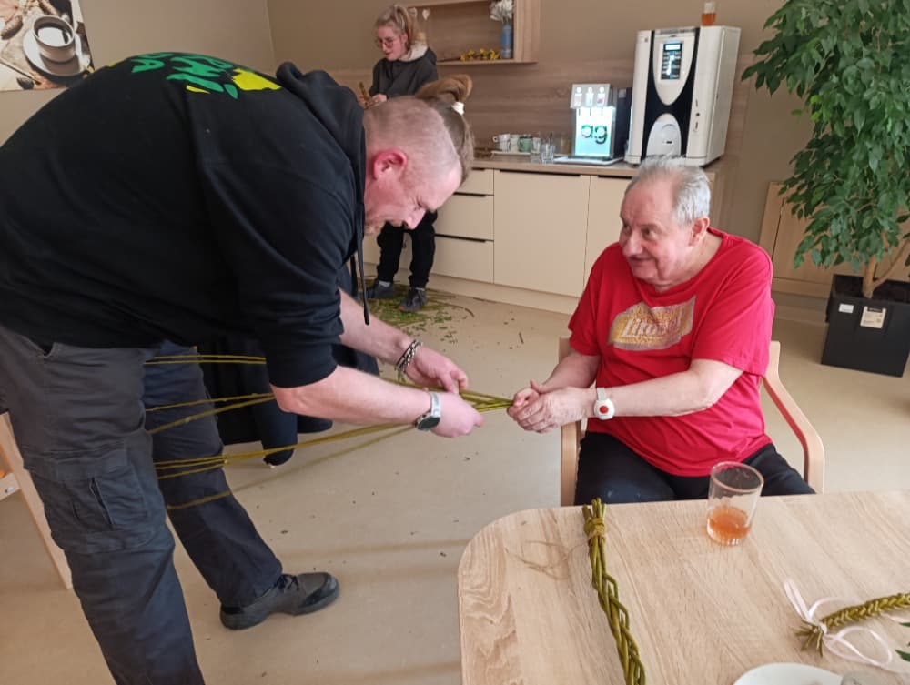 Pletení pomlázek + velikonoční stromky 9