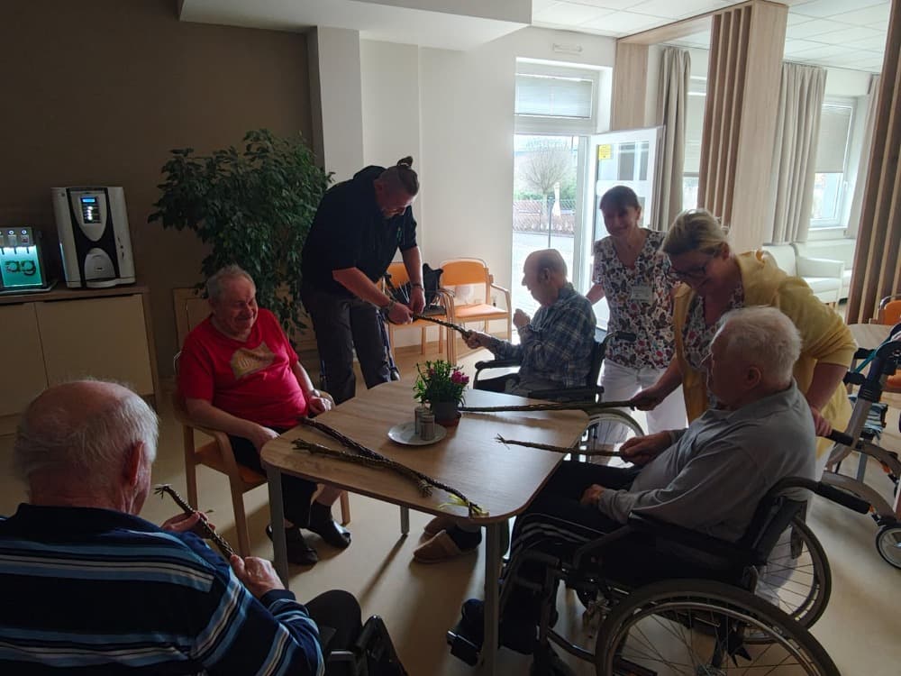 Pletení pomlázek + velikonoční stromky 13