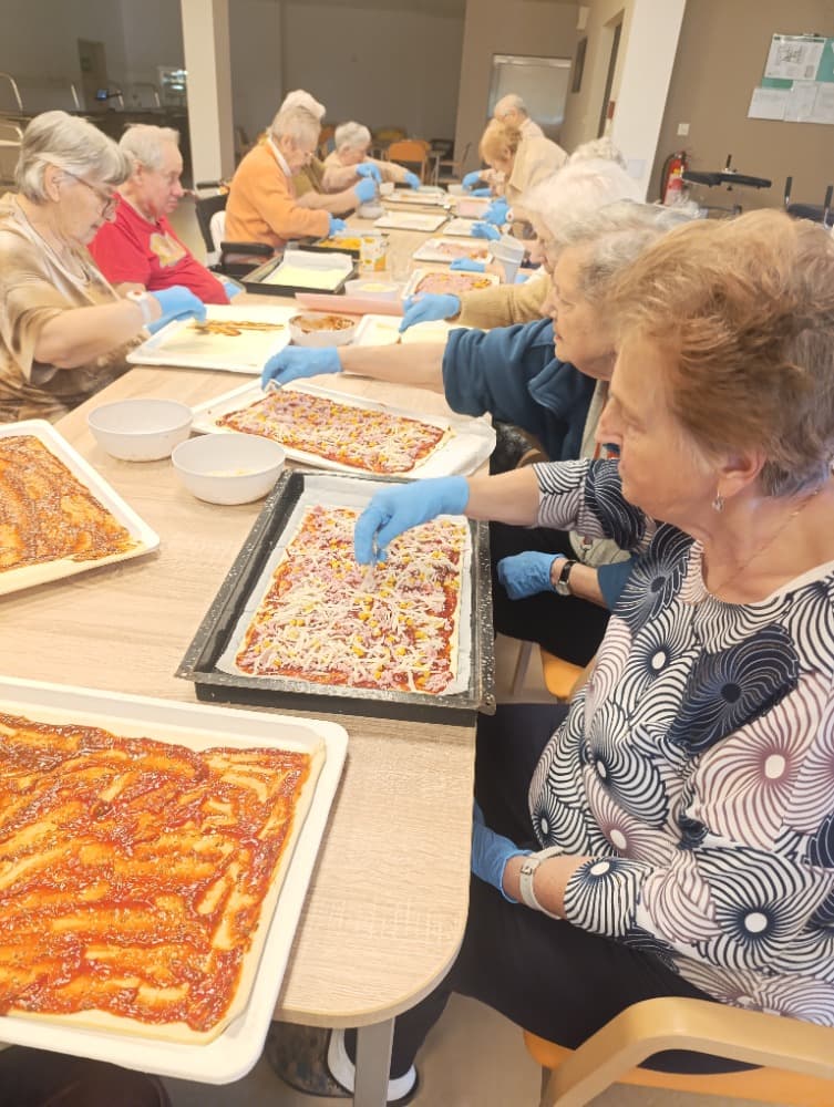 Pizza koláč, rumové kuličky 14