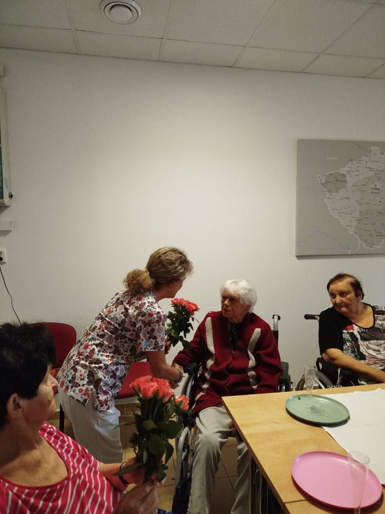 NAROZENINY - září 28