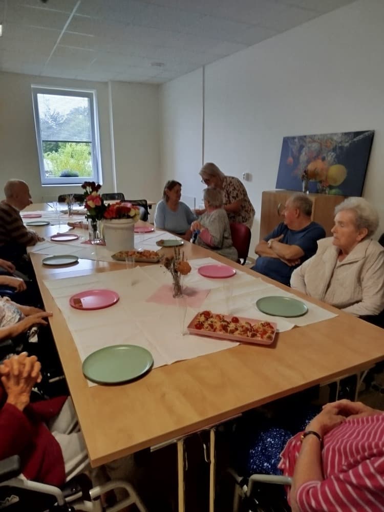 NAROZENINY - září 30