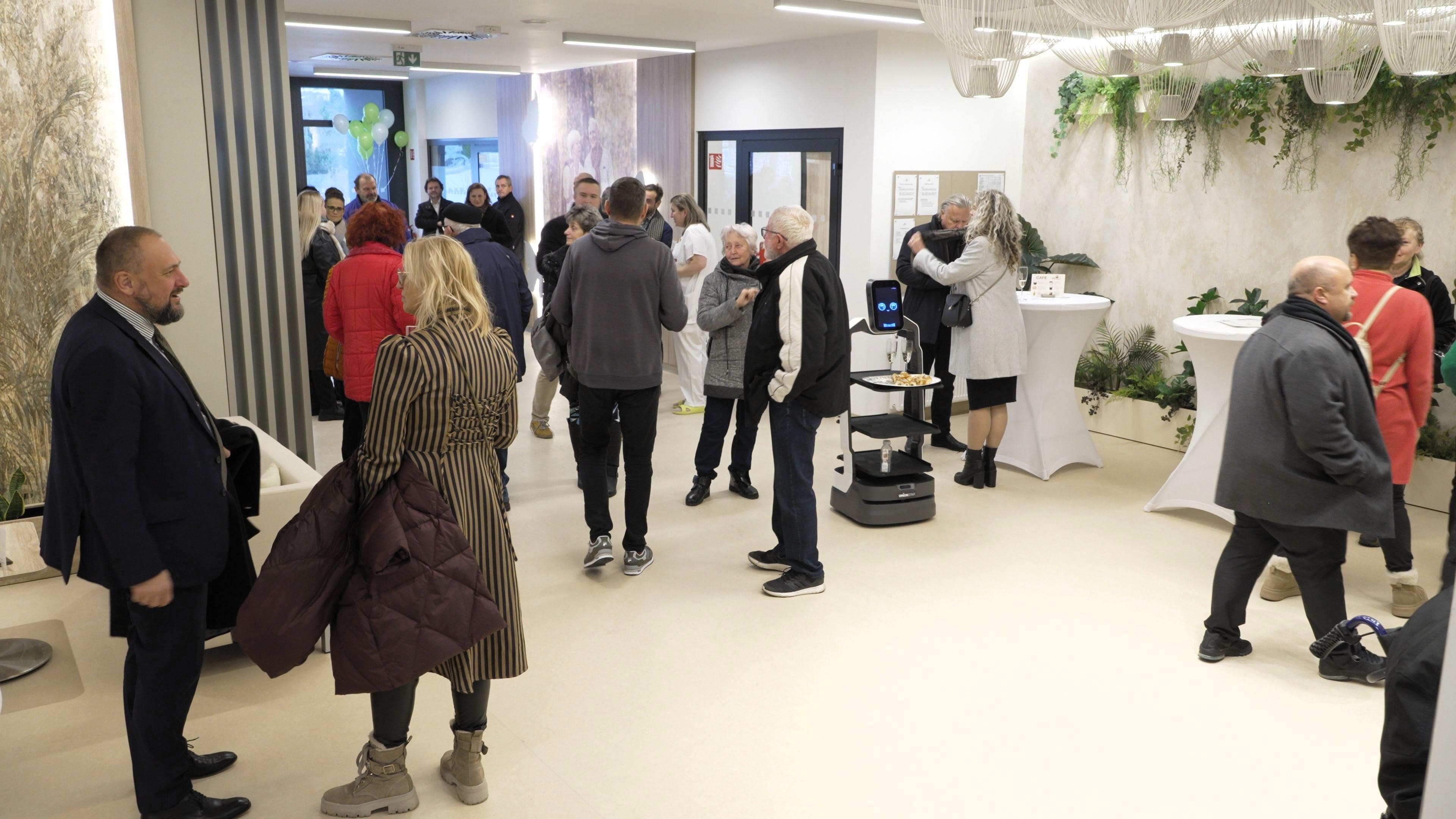 Grand Opening! 🏩🧓👵 3