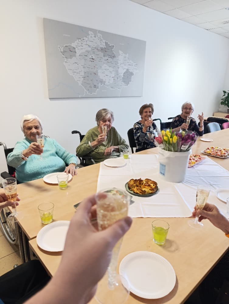 NAROZENINY - leden 5