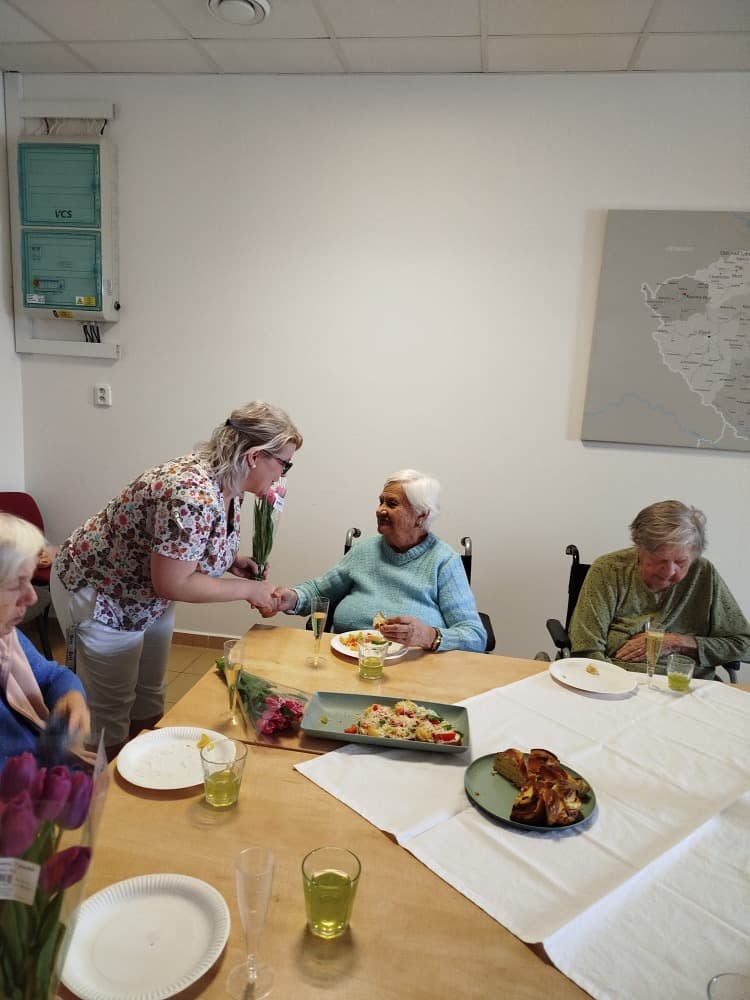 NAROZENINY - leden 12